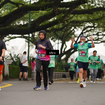 Runner Photo 8482074