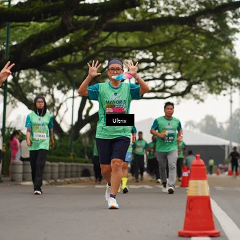 Runner Photo 8482086