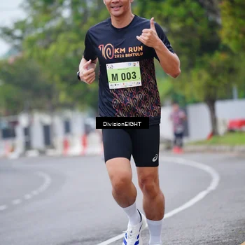 Runner Photo 8482175