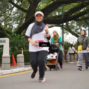 Runner Photo 8482176