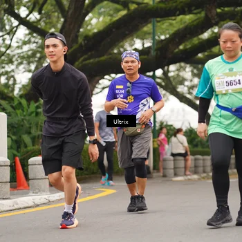 Runner Photo 8482213