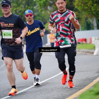 Runner Photo 8482234