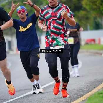Runner Photo 8482410