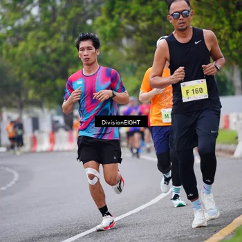 Runner Photo 8482416