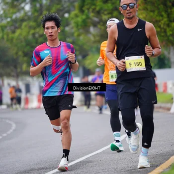 Runner Photo 8482428