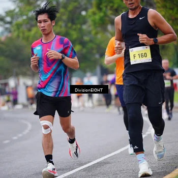 Runner Photo 8482443