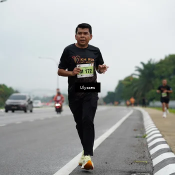 Runner Photo 8482503