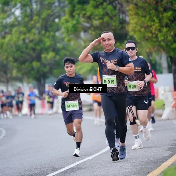 Runner Photo 8482516