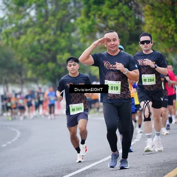 Runner Photo 8482543