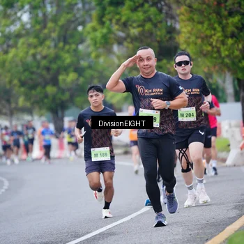 Runner Photo 8482574