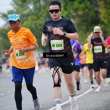 Runner Photo 8482601