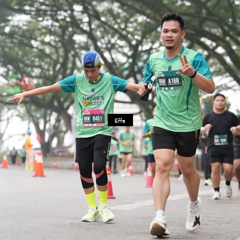 Runner Photo 8482653