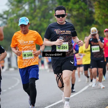 Runner Photo 8482660