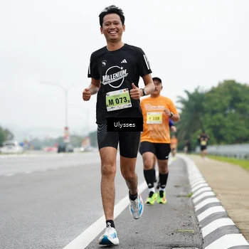Runner Photo 8482700