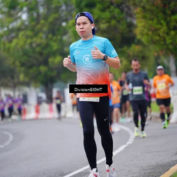 Runner Photo 8482802