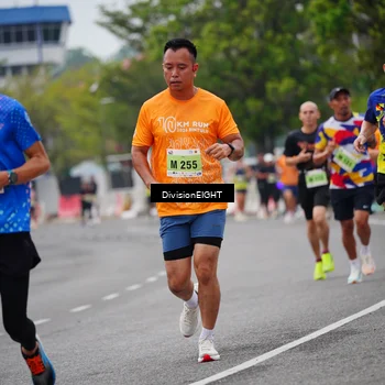 Runner Photo 8482808