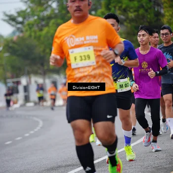 Runner Photo 8482857