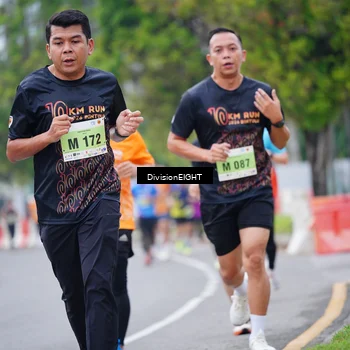 Runner Photo 8482889