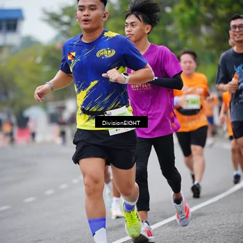 Runner Photo 8482912