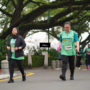 Runner Photo 8482953