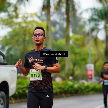 Runner Photo 8482954