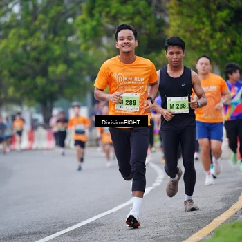 Runner Photo 8482994