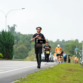 Runner Photo 8483003