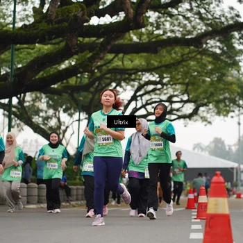 Runner Photo 8483007