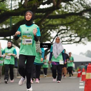 Runner Photo 8483023