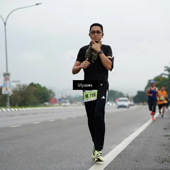 Runner Photo 8483040