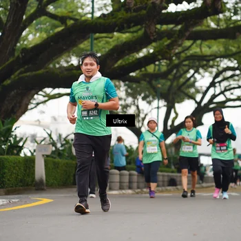 Runner Photo 8483075