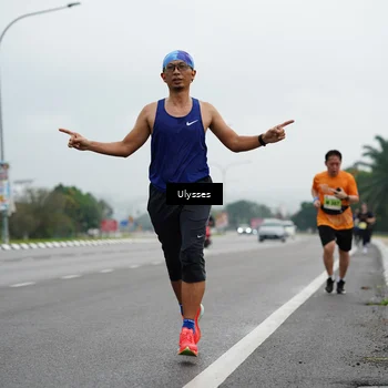 Runner Photo 8483077