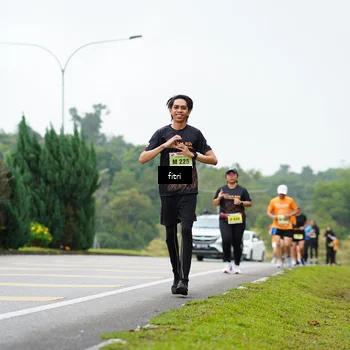 Runner Photo 8483080