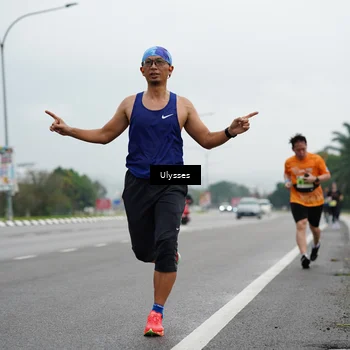 Runner Photo 8483097