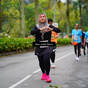 Runner Photo 8483102