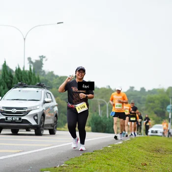 Runner Photo 8483136