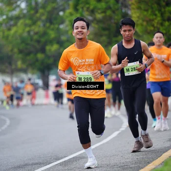 Runner Photo 8483156