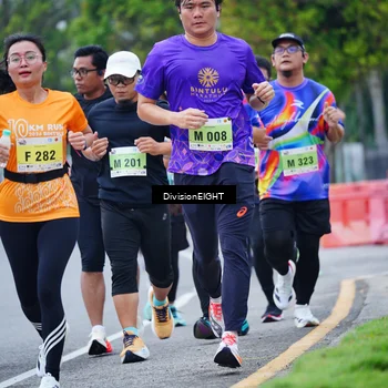 Runner Photo 8483166