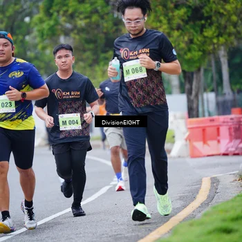Runner Photo 8483233
