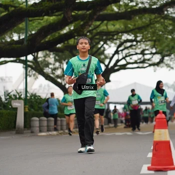 Runner Photo 8483249