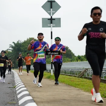 Runner Photo 8483253