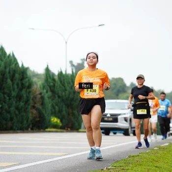 Runner Photo 8483254