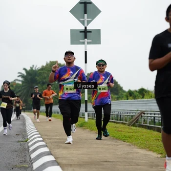 Runner Photo 8483262
