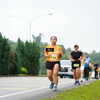 Runner Photo 8483272