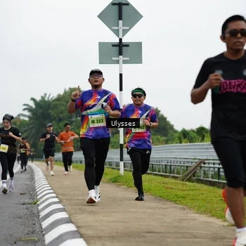 Runner Photo 8483338