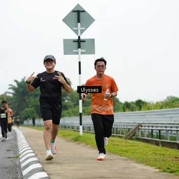 Runner Photo 8483344