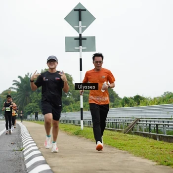 Runner Photo 8483350