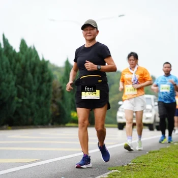 Runner Photo 8483364