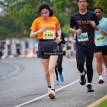 Runner Photo 8483372