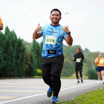Runner Photo 8483381